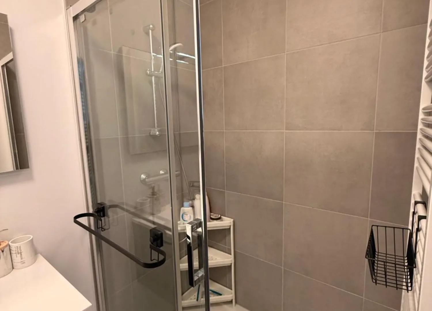Апартаменты Sejour Lumineux Avec Balcon Брюссель